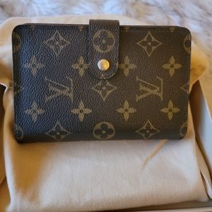 Louis Vuitton women wallet